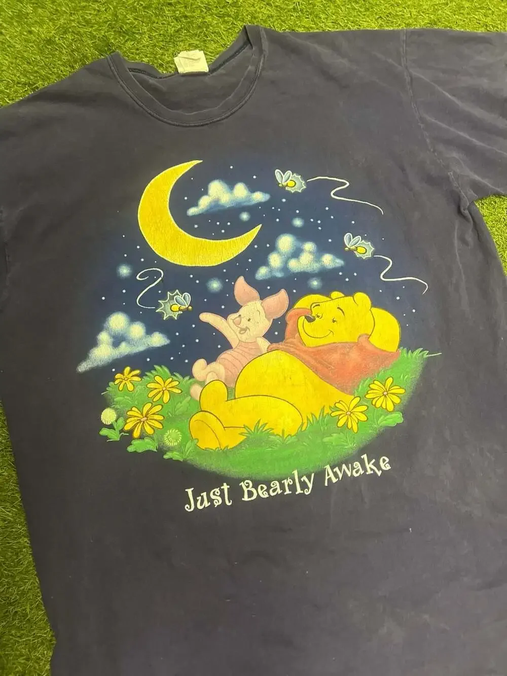 Vintage 90s Winnie the Pooh "Just Bearly Awake" Disney Store Sleep Shirt - Picture 2 of 4